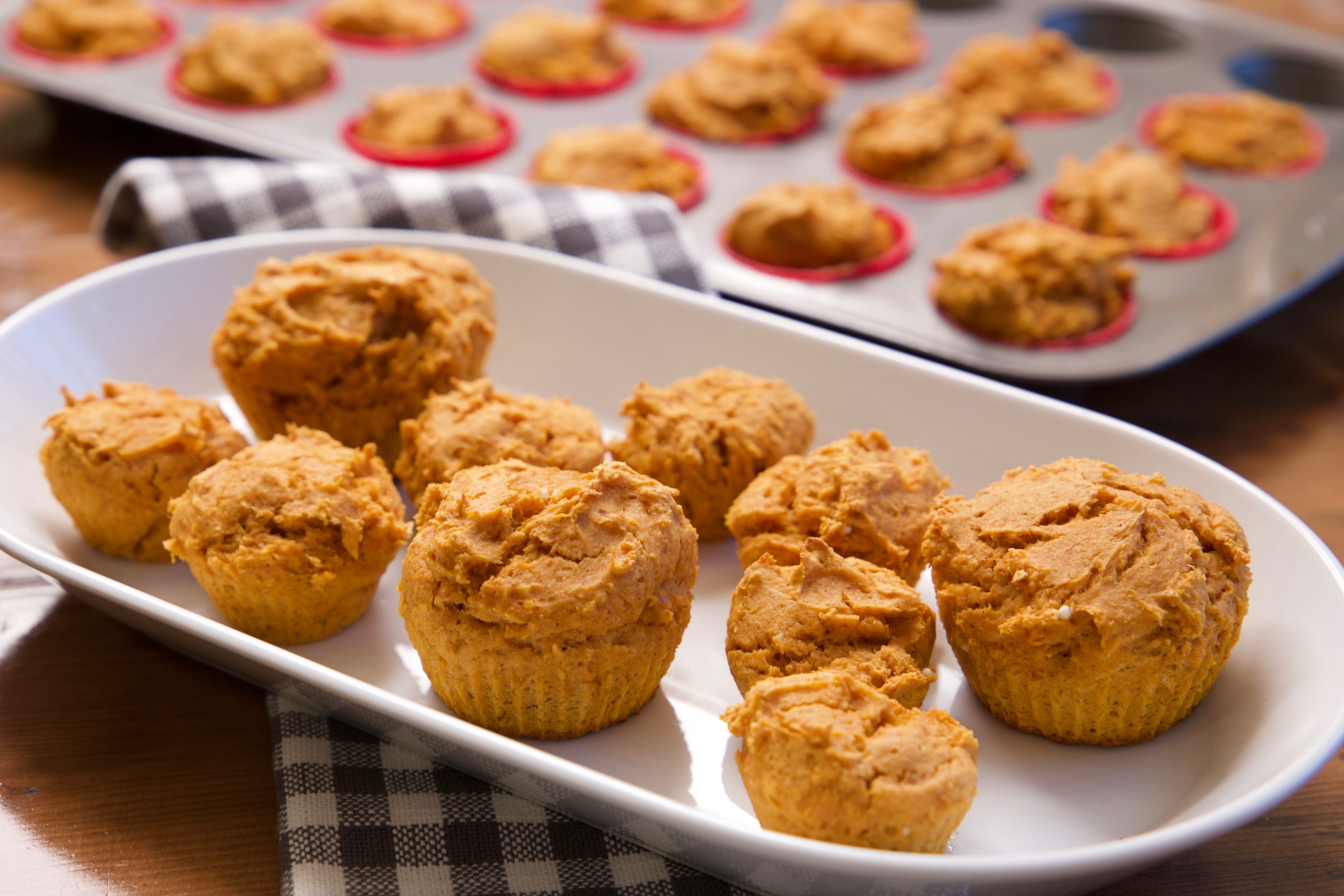 pumpkin pie muffins out of the oven