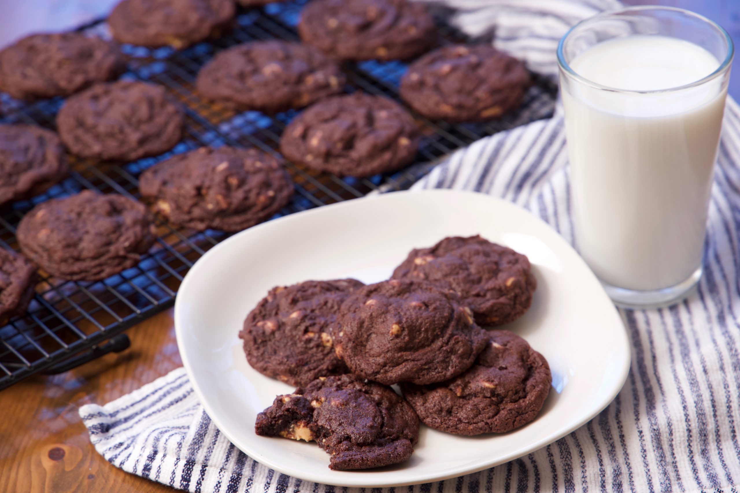 chocolate peanut butter chip cookies